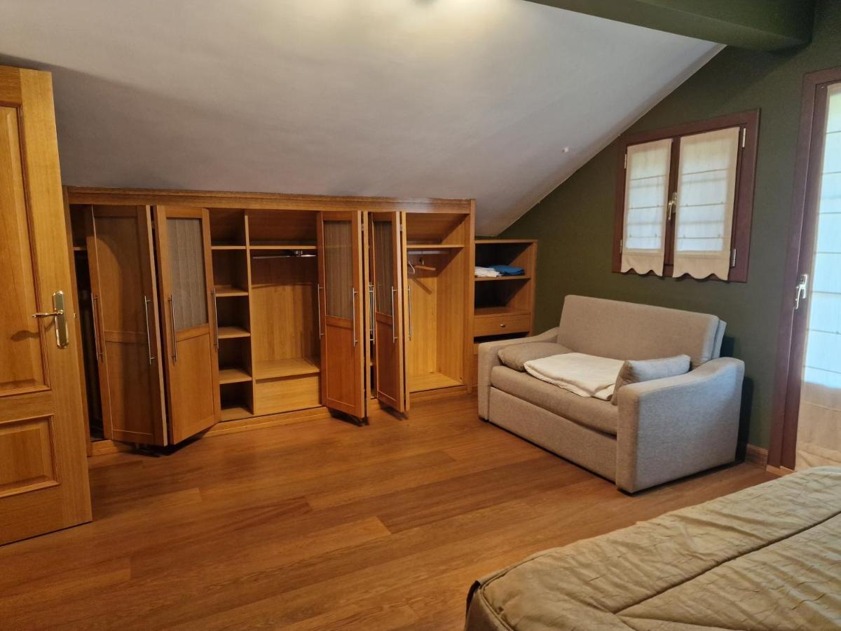 Hostal Lizuniaga Bera  Esterno foto