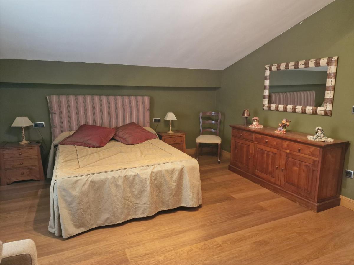Hostal Lizuniaga Bera  Esterno foto