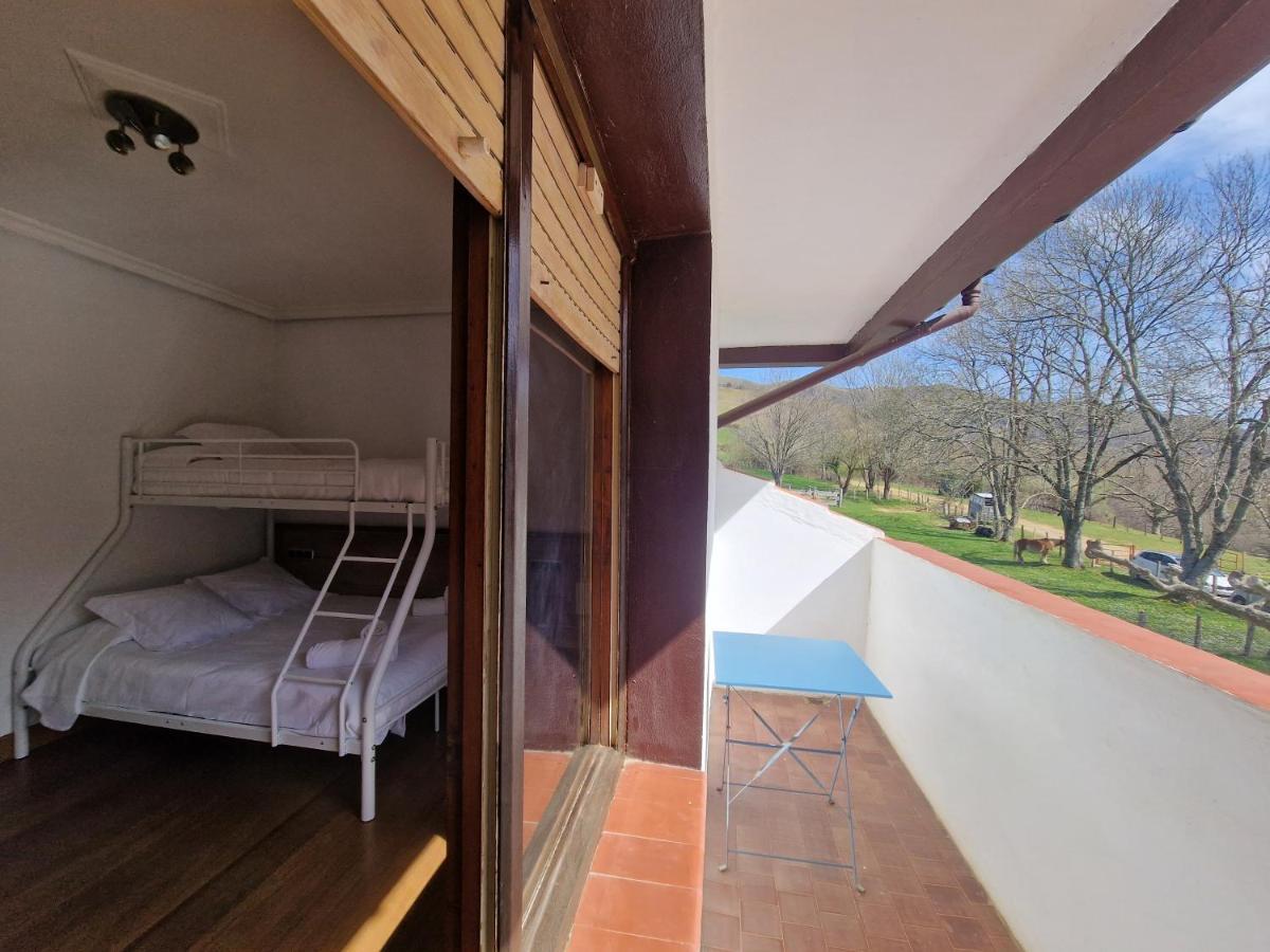 Hostal Lizuniaga Bera  Esterno foto