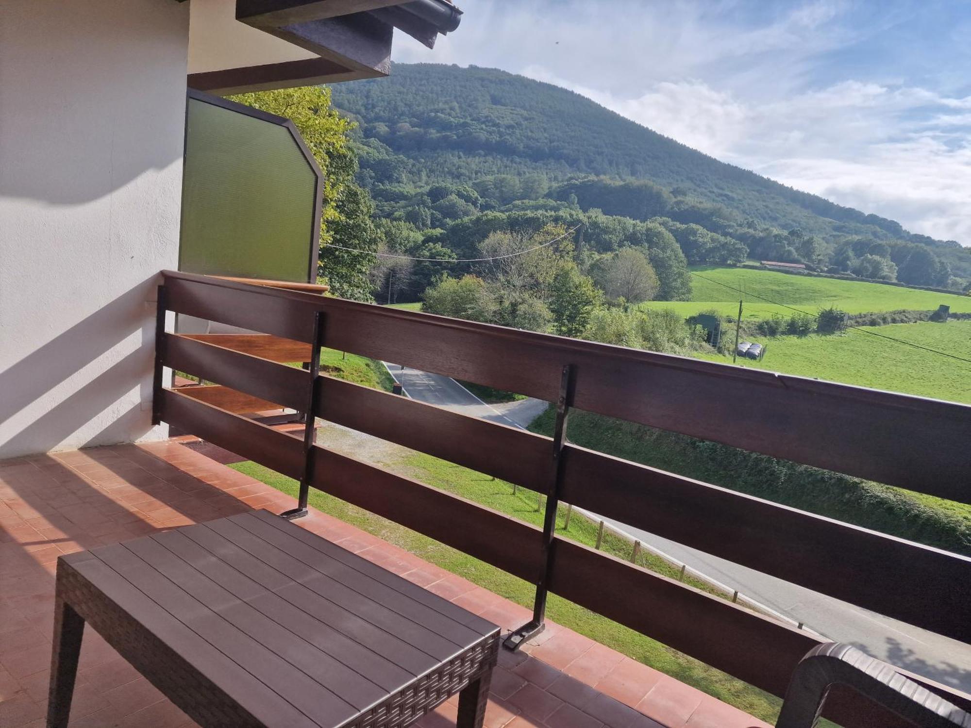 Hostal Lizuniaga Bera  Esterno foto