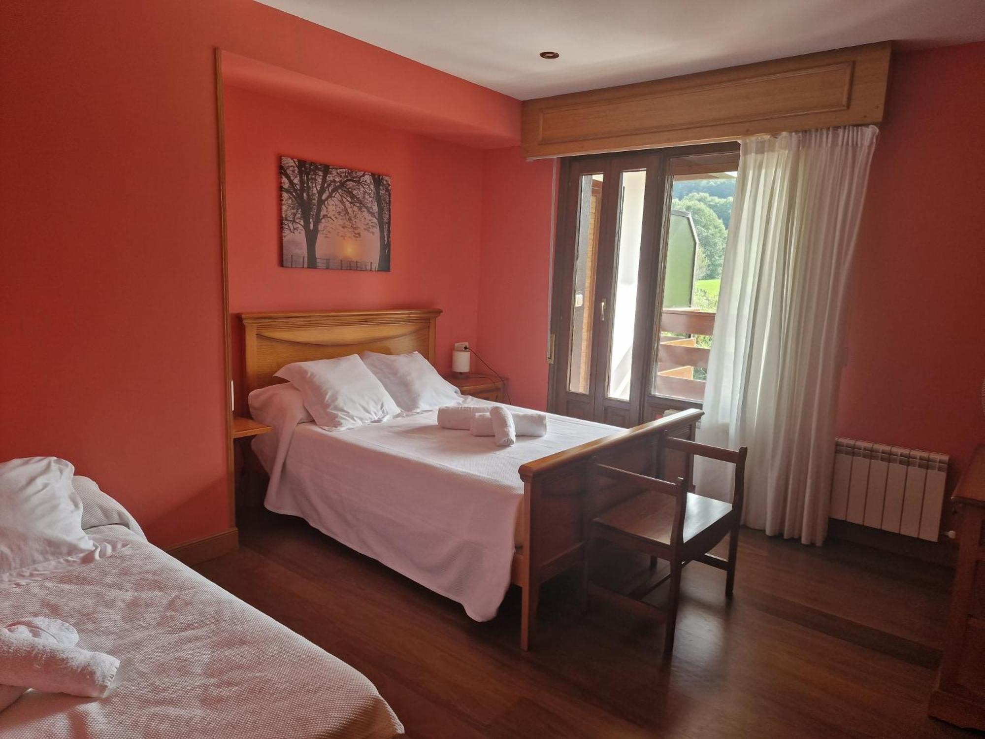 Hostal Lizuniaga Bera  Esterno foto